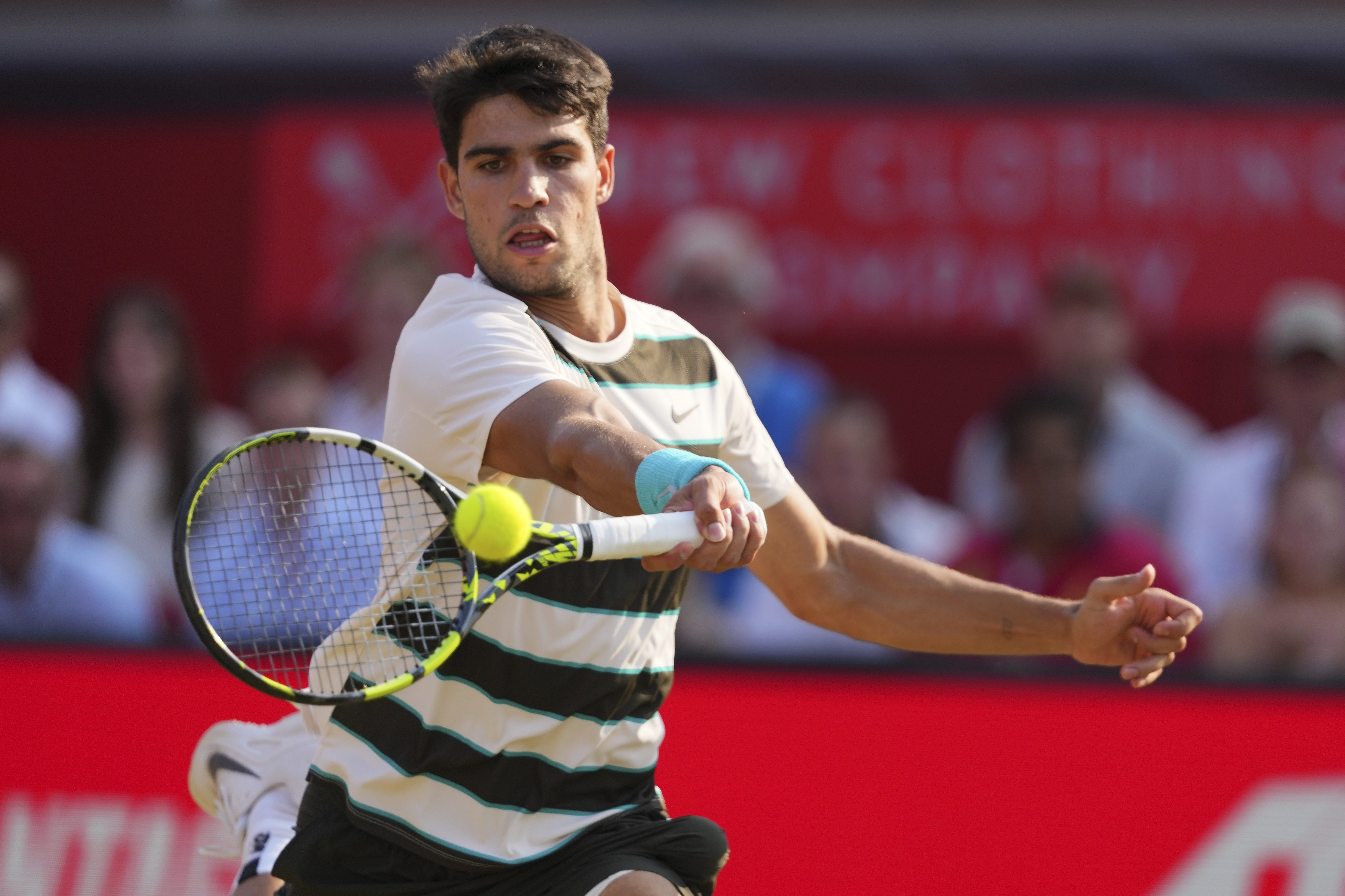 PG电子试玩-英国网球队爆冷澳大利亚网球队，阿尔卡拉斯制霸全场的简单介绍