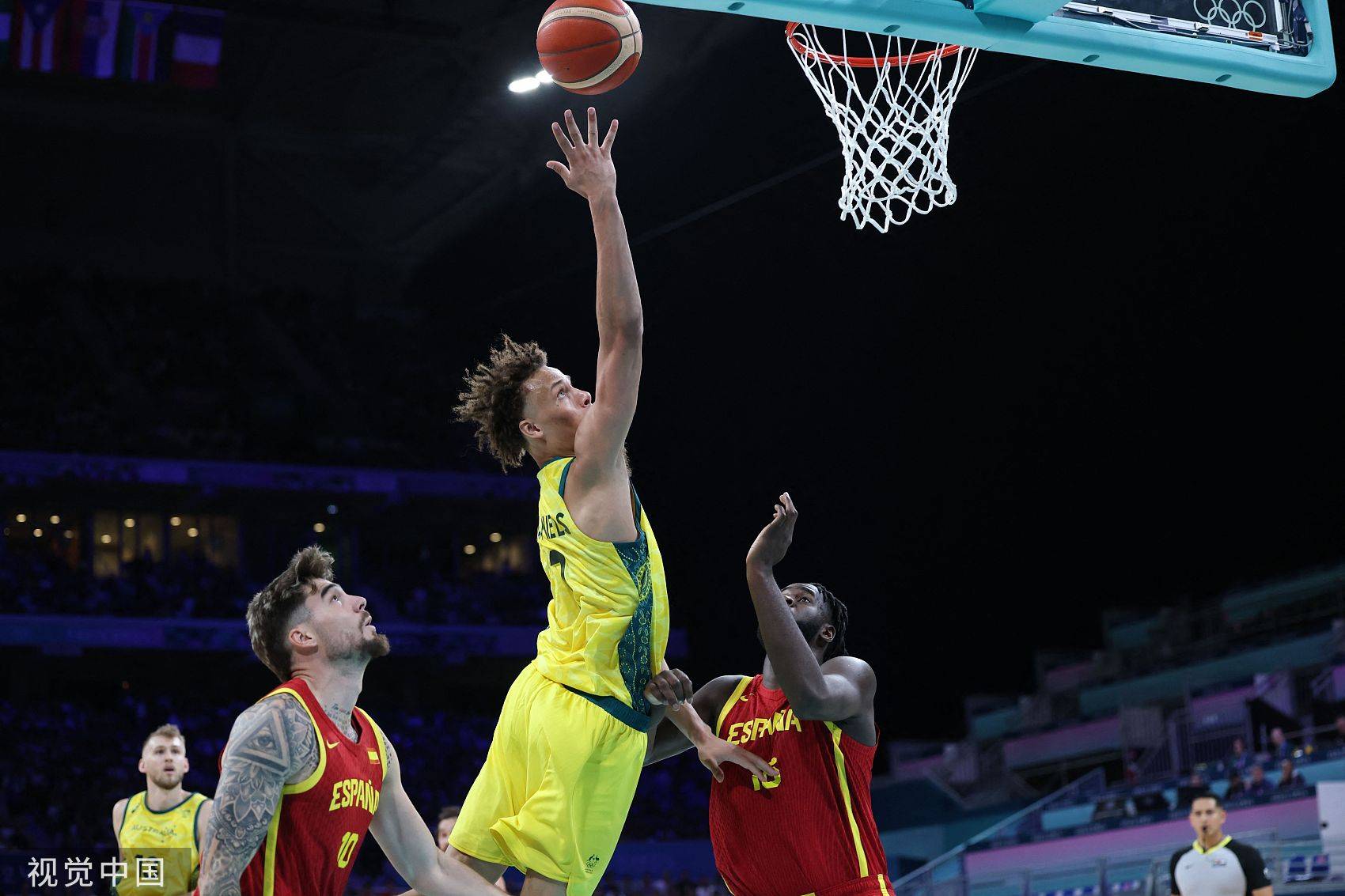西班牙男篮击败澳大利亚获得胜利 西班牙男篮击败澳大利亚获得胜利