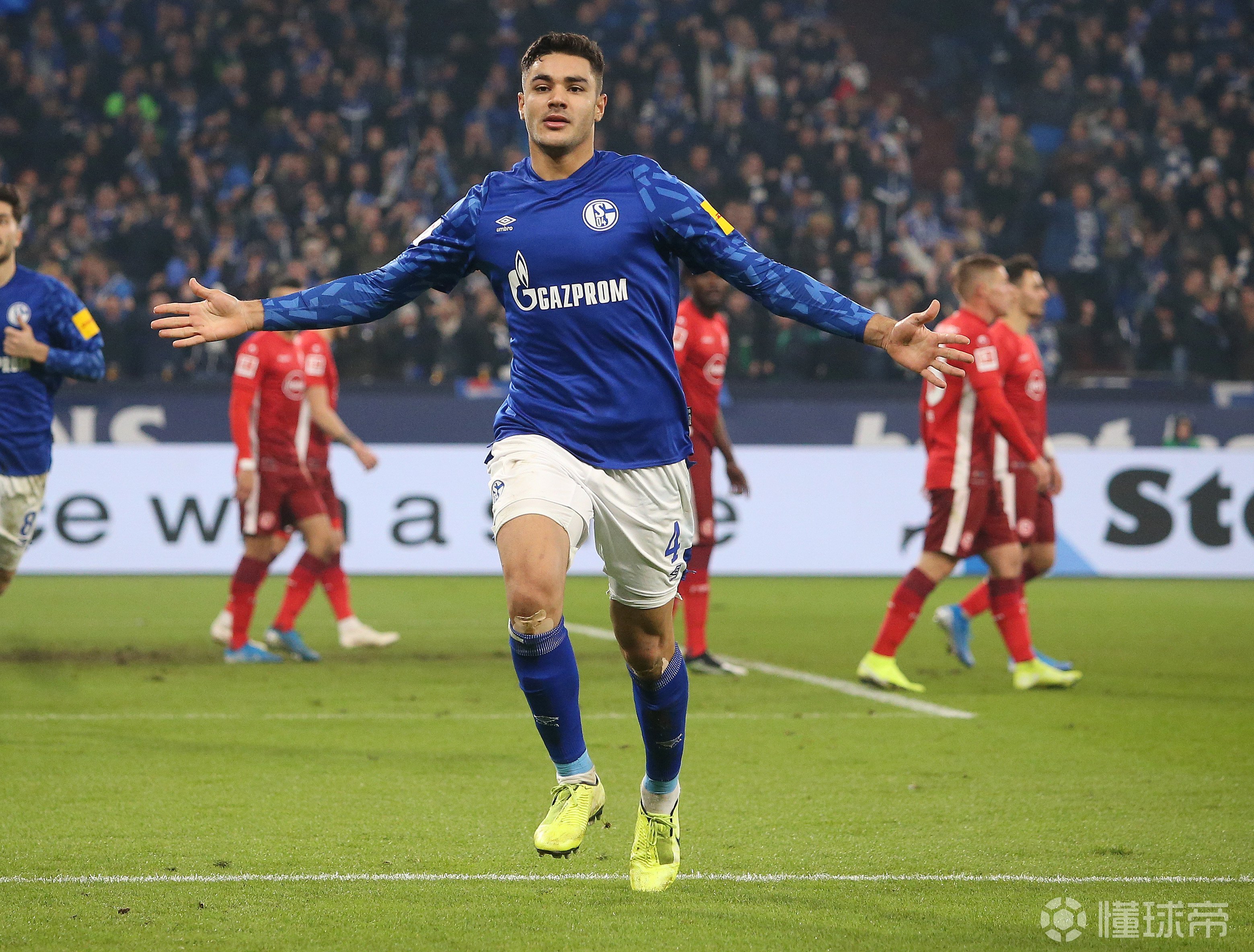 包含土耳其惜败意大利，晋级之路不易的词条