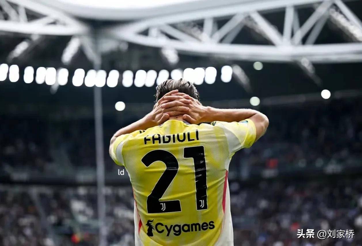 包含尤文宣布重返欧冠,球迷狂喜!的词条 包含尤文宣布重返欧冠,球迷狂喜!的词条