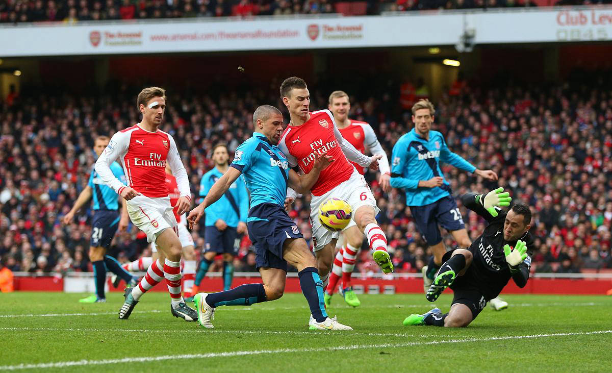 阿森纳客场告捷，球队士气高涨连胜势头强烈的简单介绍