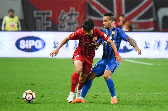 上港主场逼平恒大，积分榜略微持稳的简单介绍