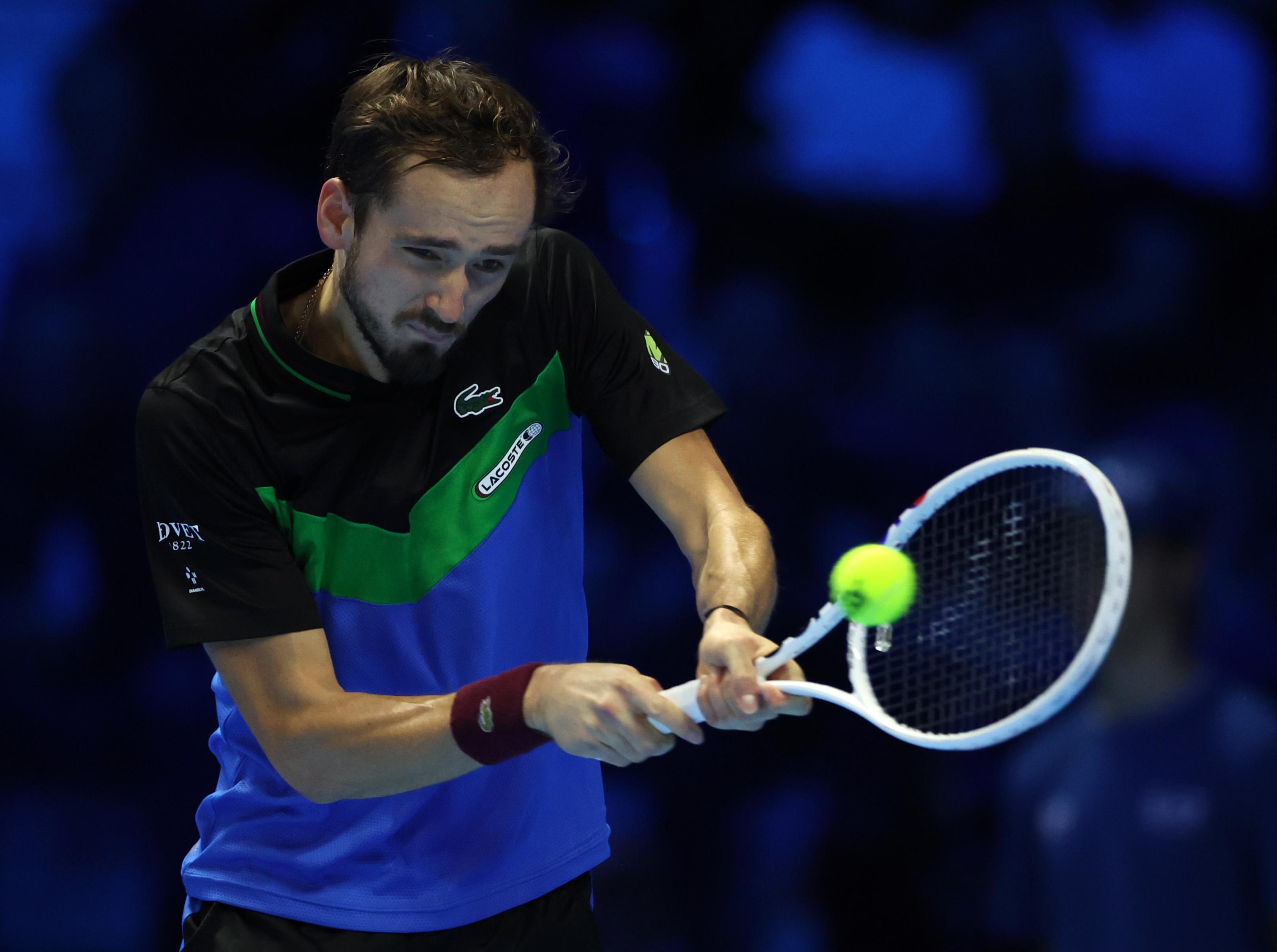 关于ATP总决赛碾压拉沃尔杯，兹维列夫关键制胜的信息