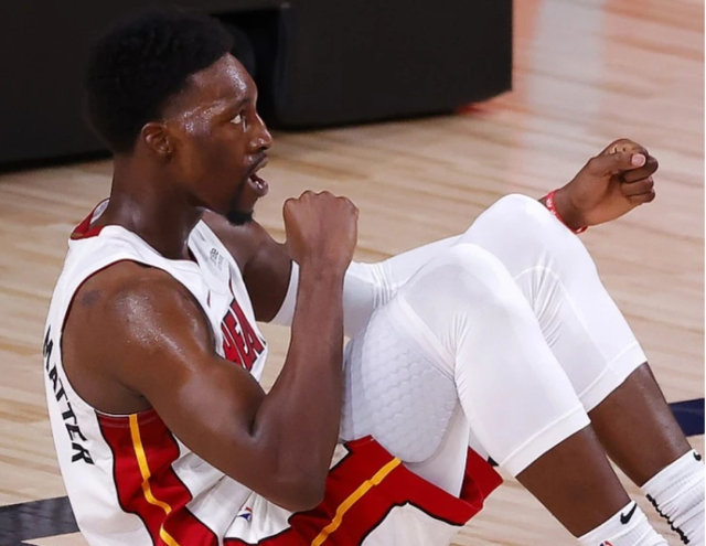 尼日利亚男篮碾压尼克斯，阿德巴约一己之力扛起全队的简单介绍