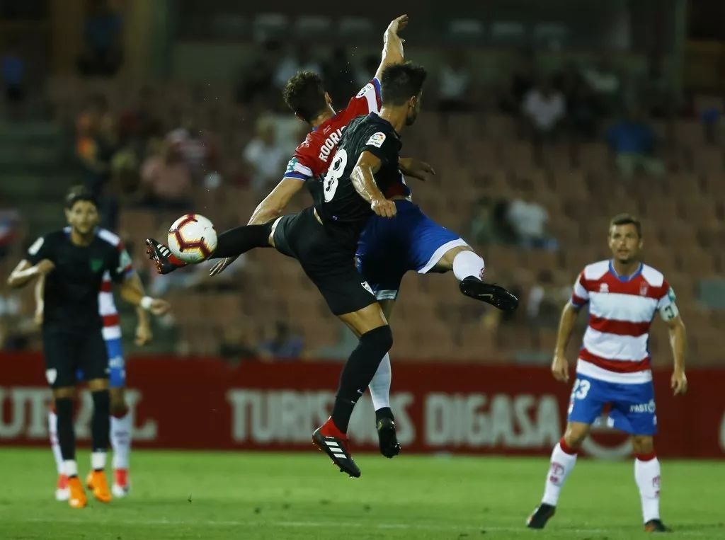 PG平台-包含马拉加客场战平格拉纳达，两队互不相让的词条