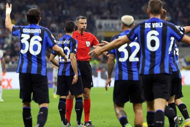 关于国际米兰绝地反击巴萨，科瓦契奇统治全场的信息