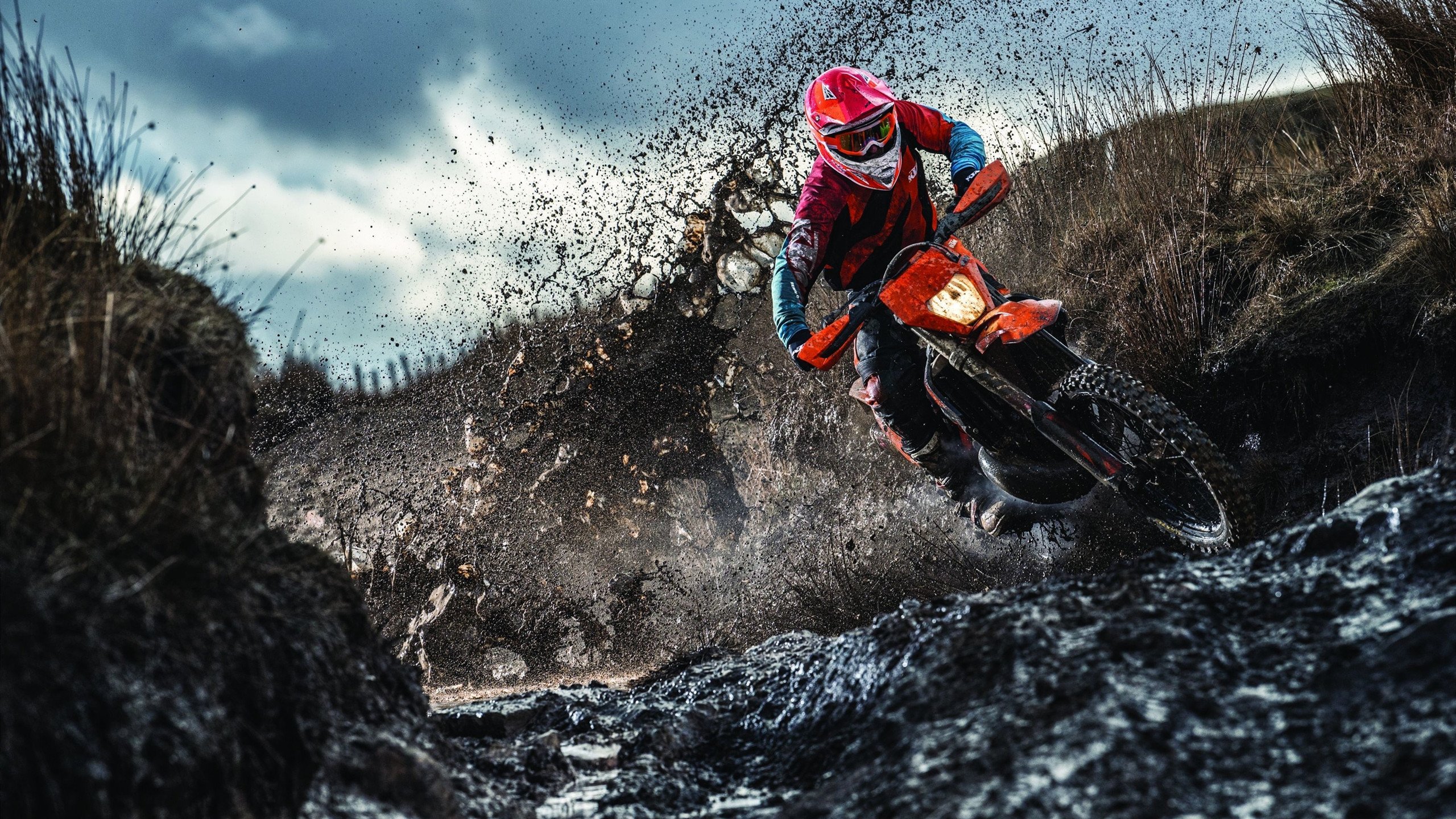 霍勒迪攻防统治，火箭力克雷霆，一场定义赛季的胜利